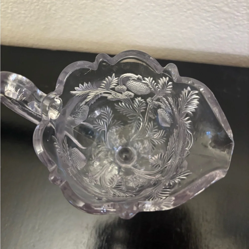 Elegant Glass Creamer with Strawberry Design with a hint of Amethyst color - Picture 6 of 7